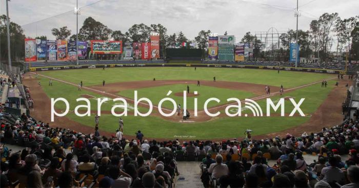 Se coloca Pericos a una victoria de la Serie del Rey