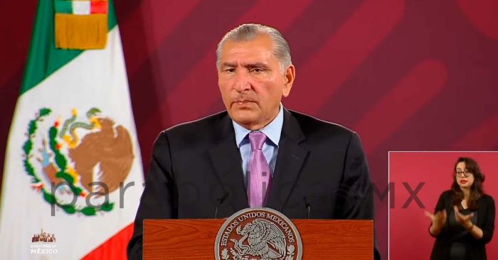 “Se caracteriza por su entreguismo”, arremete Adán Augusto contra Felipe Calderón