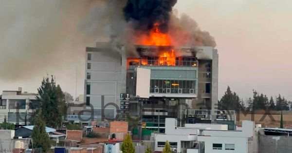 Se incendian dos bares de la zona de Altozano, en Morelia