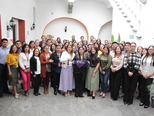 Realiza gobierno de Puebla, TEEP y OPP ponencia en violencia digital con Olimpia Coral