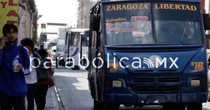 Arrancan cambios de rutas del transporte público en el Centro Histórico