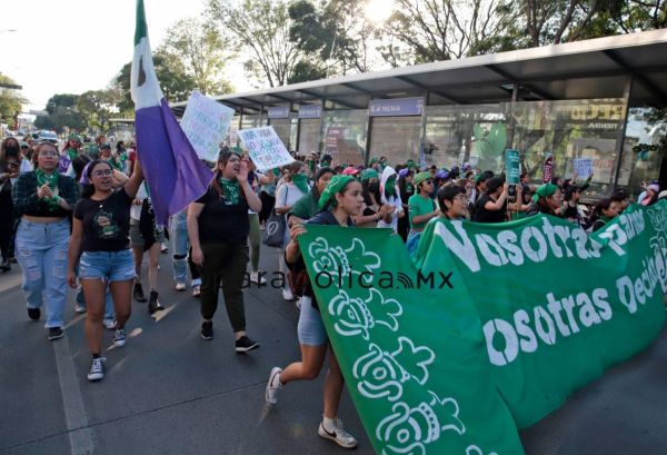 Sagradas la vida y la familia: V&iacute;ctor S&aacute;nchez Espinosa