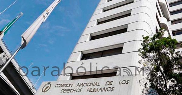 Pide CNDH detener espionaje a funcionarios y periodistas en México