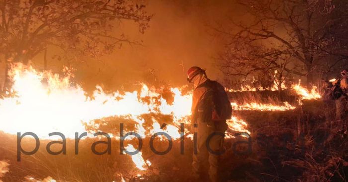 Activan alerta atmosférica en Guadalajara por incendio forestal