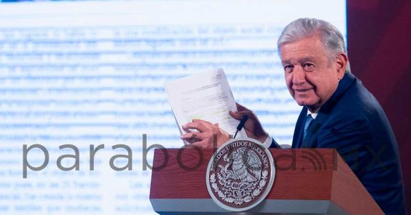 Buscará AMLO eliminar ley de injurias contra el Presidente y la de expulsión de extranjeros que realicen política