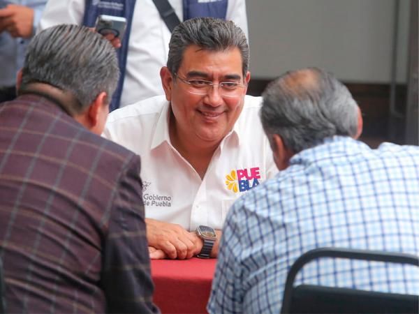 Encabeza Sergio Salomón "Martes Ciudadano" en Casa Aguayo