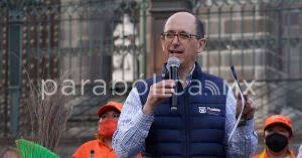 Alejandro Ca&ntilde;edo se mantiene trabajando por la ciudad: Eduardo Rivera