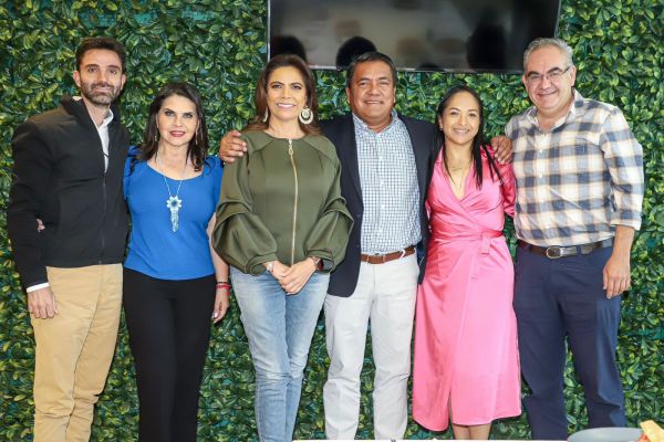 Re&uacute;ne Julio Huerta a aspirantes a coordinador estatal