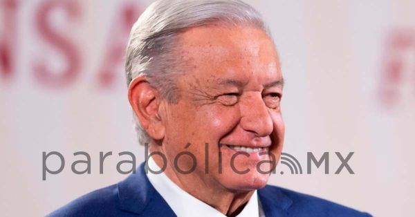 Niega López Obrador supuesto sueldo de 405 mil pesos mensuales