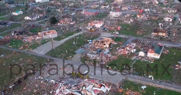 Suman 18 muertos por tornados en EEUU