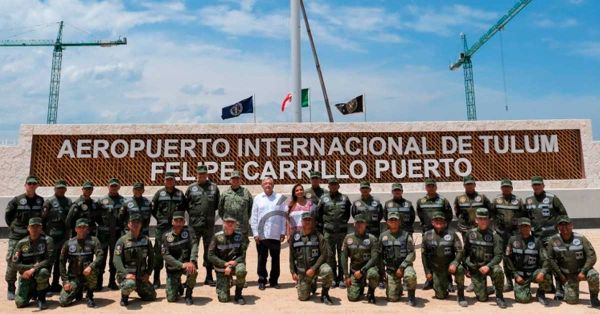 Supervisa AMLO tramo 5 del Tren Maya y Aeropuerto Felipe Carrillo Puerto en Tulum