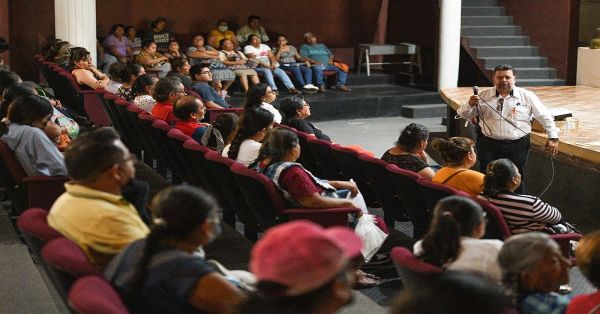 Alertan a comerciantes de Ajalpan sobre venta de productos milagro