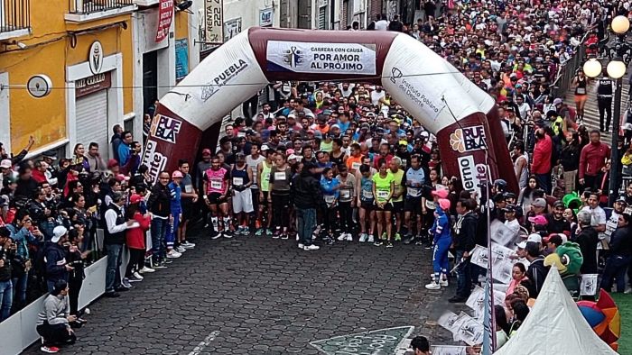 Realizan exitosa carrera "Por Amor al Pr&oacute;jimo"