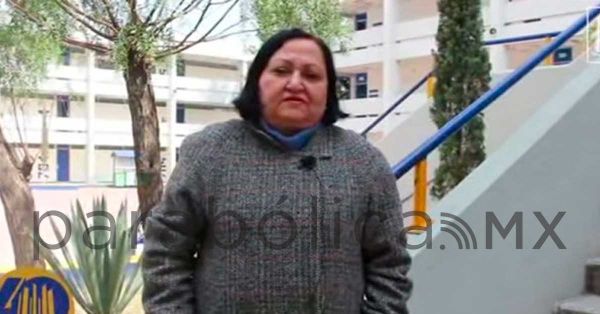 Despide UNAM a Martha Rodríguez Ortiz, asesora de tesis de Yasmín Esquivel