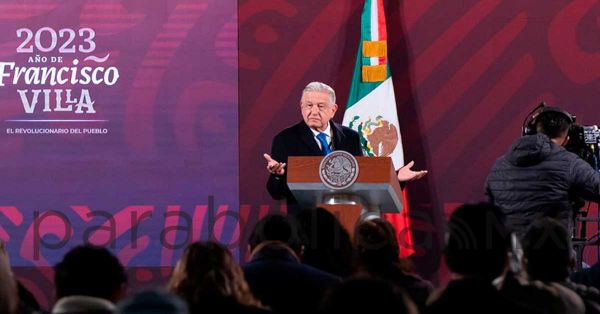 “La salud pública es primero”, López Obrador sobre ley anti tabaco