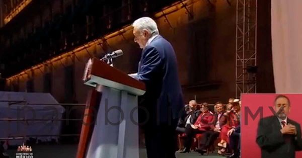 Acusa López Obrador a Claudio X. González de ser el líder del “supremo poder conservador”