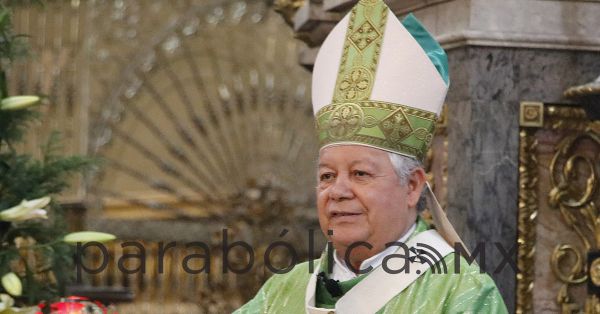 Pide arzobispo por víctimas migrantes del accidente en Cuacnopalan