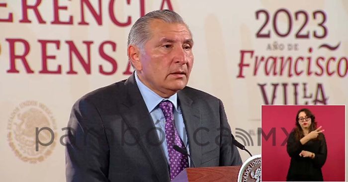 Otorg&oacute; Santiago Creel 153 permisos para casinos, critica Ad&aacute;n Augusto