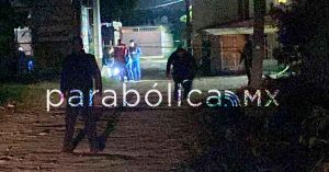 Mueren policía de San Pedro Cholula y su agresor tras robo de patrulla