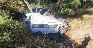 Muere tres servidores de la Nación en la Autopista del Sol