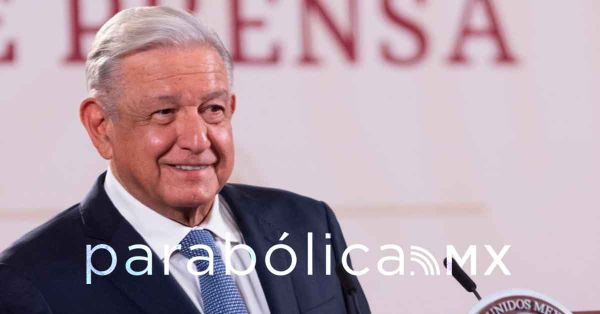 Descarta AMLO demandar al abogado de García Luna; le envía una carta