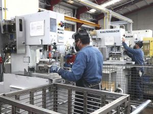 Es Puebla cuarto lugar en crecimiento de remuneraciones al personal industrial