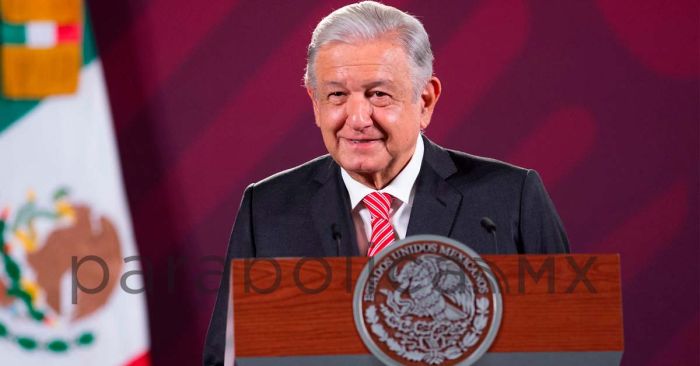 Deberán pagar impuestos en venta de Banamex aunque no sea en mi Gobierno: AMLO