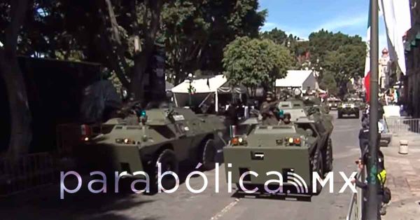 Vive Puebla el Desfile Cívico-Militar por la Independencia de México