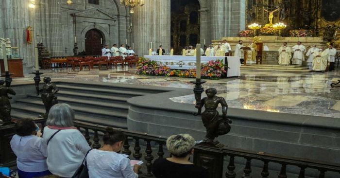 Fumigarán la Catedral de la CDMX para prevenir aparición de chinches