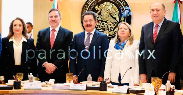 Felicitan suspirantes a&nbsp;los abogados en su d&iacute;a