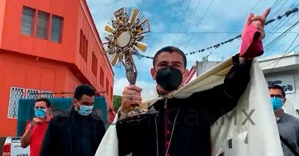 Libera Nicaragua al obispo Rolando Álvarez, condenado a más de 26 años de prisión