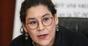 Critica Lenia Batres a la SCJN tras asumir cago de ministra