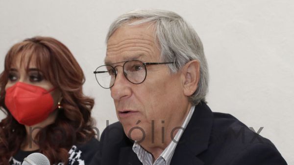 Acusa AMLO a Enrique C&aacute;rdenas de atacar a Morena en 2019