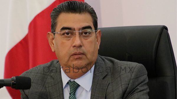 Condena gobernador agresión a periodista en San Pedro Cholula