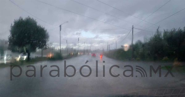 Provocará frente frío 38 lluvias, descargas eléctricas y posible granizo en 12 estados de México