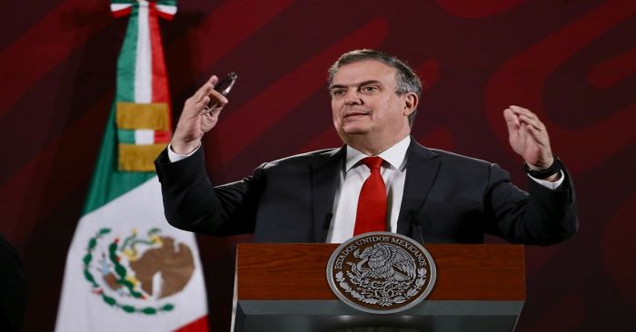 Lamenta Ebrard decisión de Perú de reducir relación diplomática