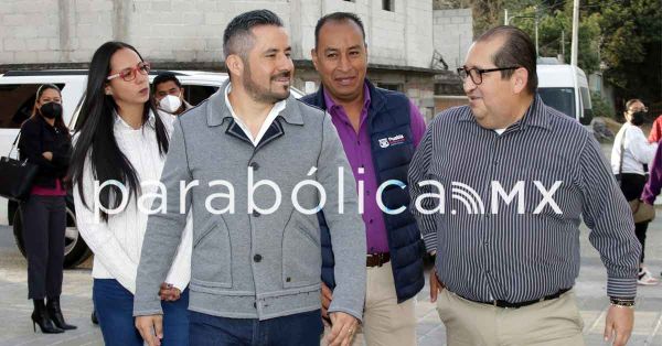 Revisar&aacute; ayuntamiento espectaculares comerciales y electorales