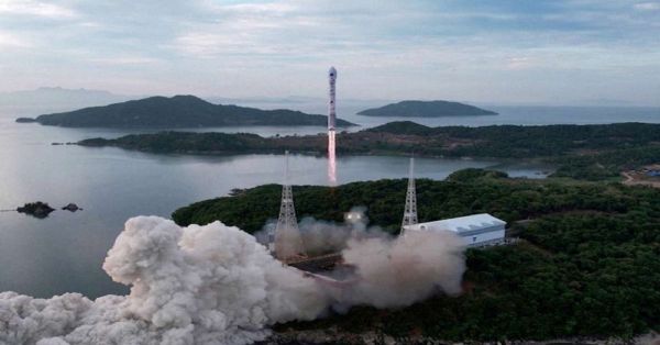 Lanza Corea del Norte satélite militar espía; EU y la ONU lo condenan