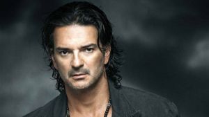 Se retira Ricardo Arjona de la música