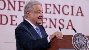 Perfila AMLO terna de mujeres para sustituir a Arturo Zaldívar