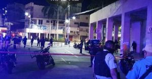 Arrojan explosivo en Zócalo de Acapulco, Guerrero; hay cuatro heridos