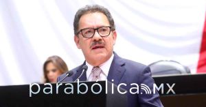 Se solidariza Ignacio Mier con afectados por el Huracán Otis