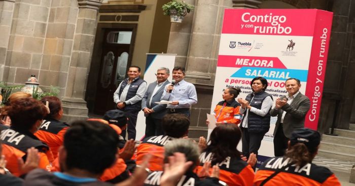 Anuncian incremento salarial para las "naranjitas" en la capital poblana