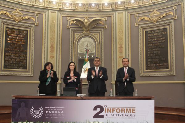 Presume Eduardo Castillo unidad en informe de actividades del Congreso