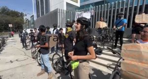 Protestan colectivos ciclistas por muerte de menor en la Vía Recreativa