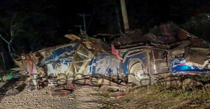 Mueren al menos 33 migrantes en choque de autob&uacute;s en Panam&aacute;