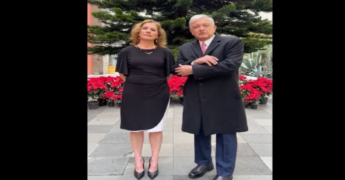 Emite López Obrador y Beatriz mensaje de Nochebuena, desea paz y amor