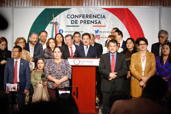 Ofrecen diputados federales Unidad por Guerrero: Mier