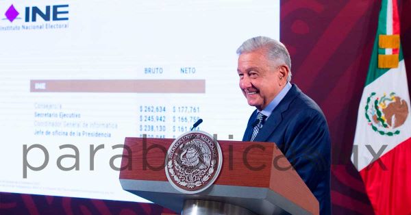 Tilda AMLO de “cínico” a Edmundo Jacobo por quejarse de su cese del INE tras 15 años
