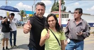 Liberan a comerciante y reportero, detenidos en manifestación contra Paola Angon